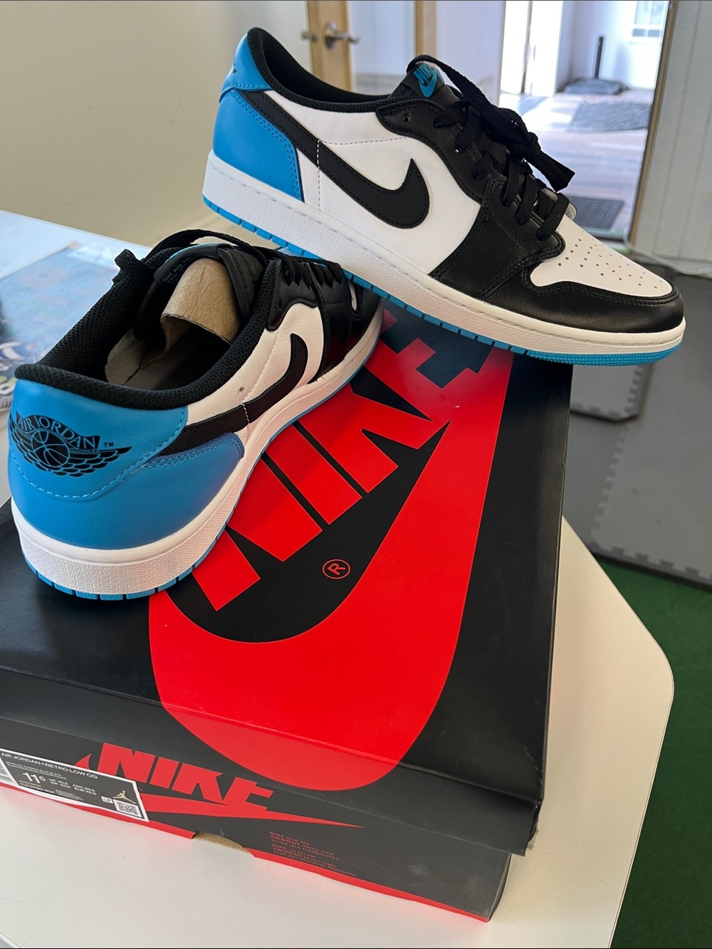 Nike Air Jordan 1 Low - White/Black/Blue